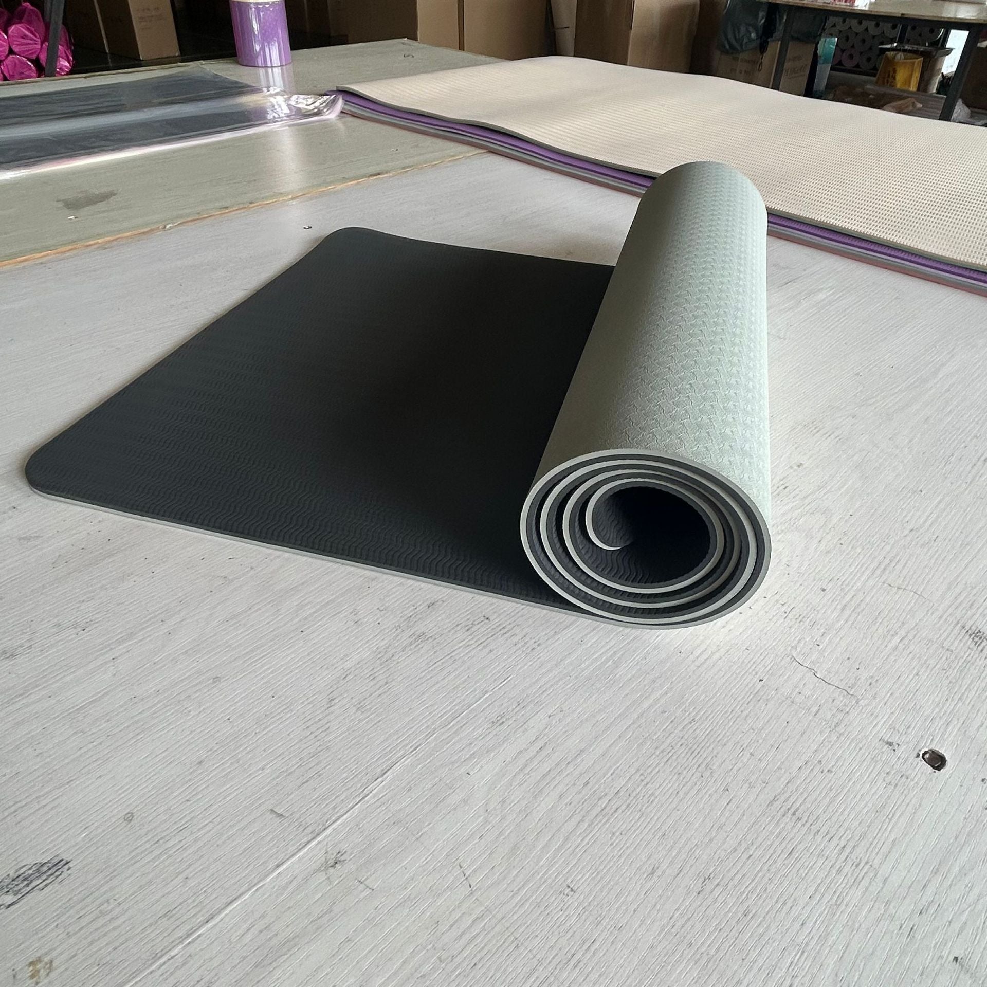Tpe Two-color Yoga Mat 1836106 Exercise Fitness Mat